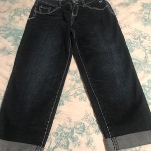 Dark denim Capri